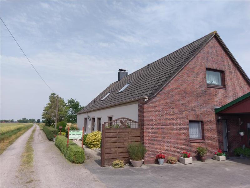 Up De Pfahldeichsweg Bed & Breakfast Neugarmssiel Exterior photo